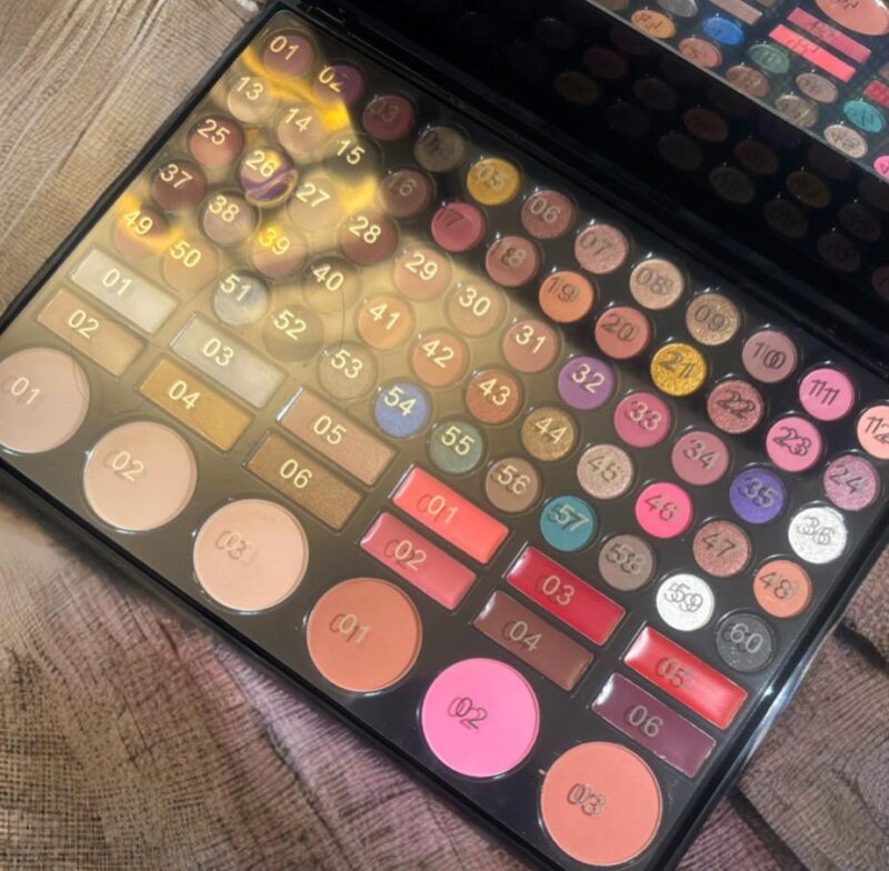 M.n eyeshadow palette professional 78 colors